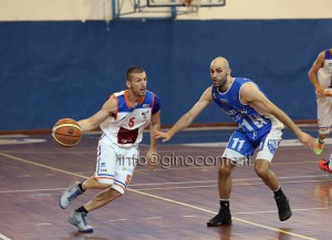 STEFANO OREFICE, DECISIVO CONTRO PISCINOLA